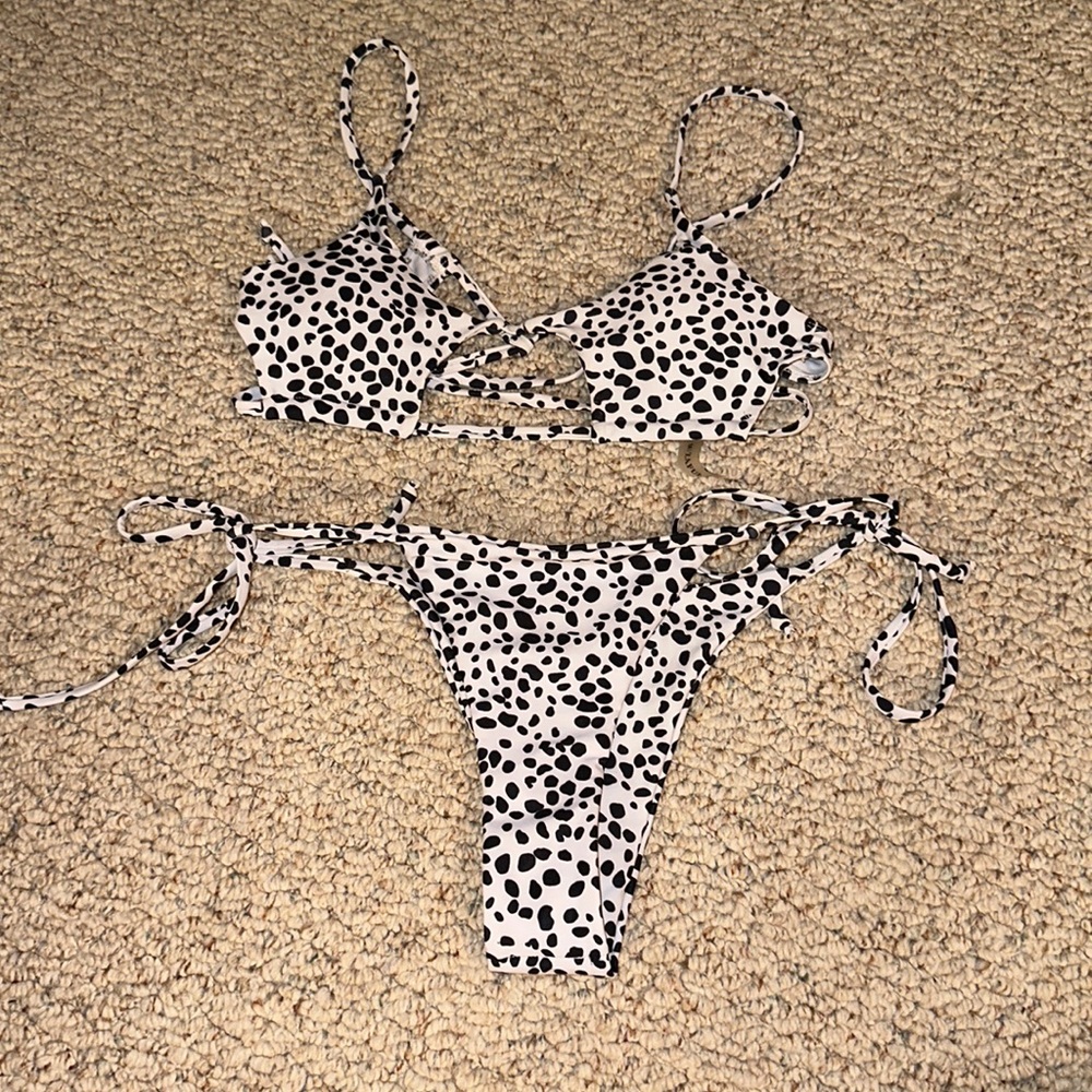 Zaful Tie Black and White Swim Set BOGO 50% OFF SWIM